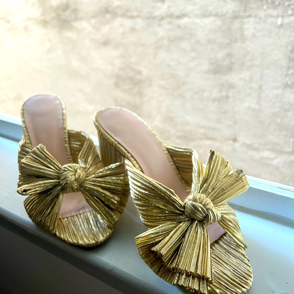 Gold Loeffler Randall Mules